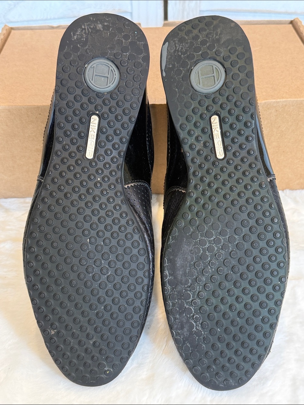 Cole Haan Nike Air Bria Perforated Leather Lace-Up Sneakers - Picture 4 of 12